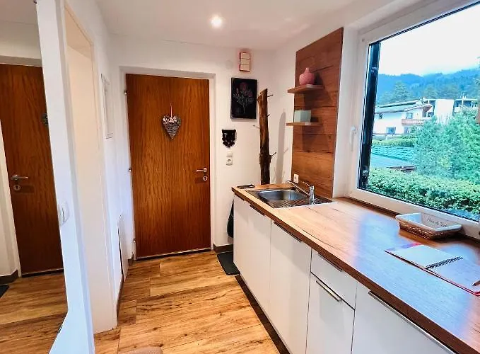 Chalet-apartment Seefeld And Chill Harmony Im Zentrum Mit Netflix For Free Appartamento Seefeld in Tirol