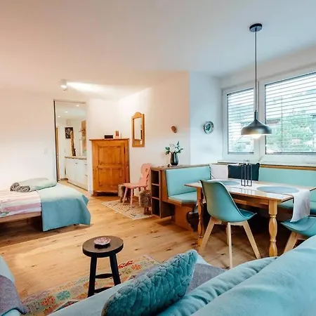 Daire Chalet-apartment Seefeld And Chill Harmony Im Zentrum Mit Netflix For Free